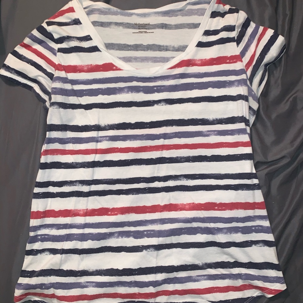 Motherhood Maternity size M striped t shirt